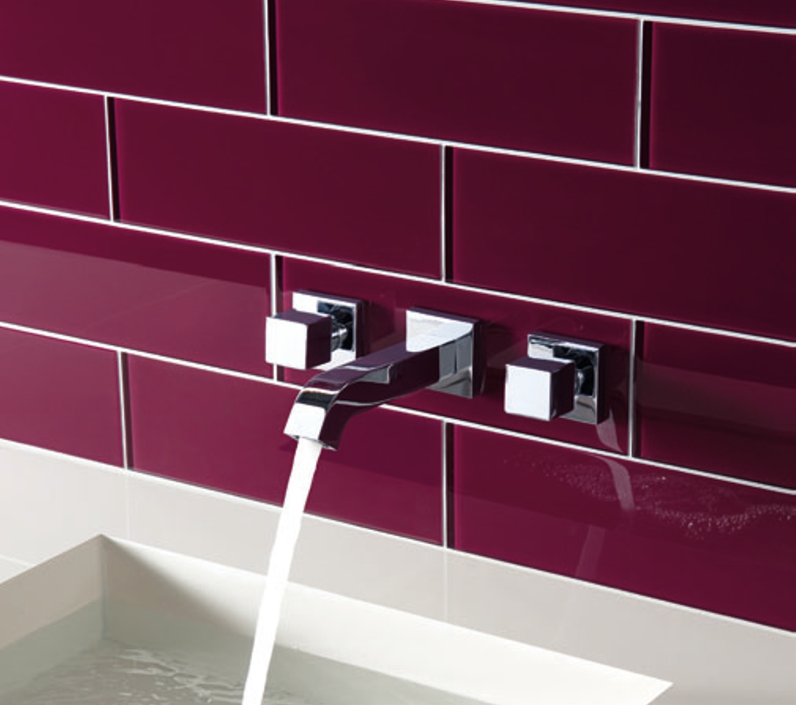 Clear Glass Long Brick Tiles - Ebro - Image 2