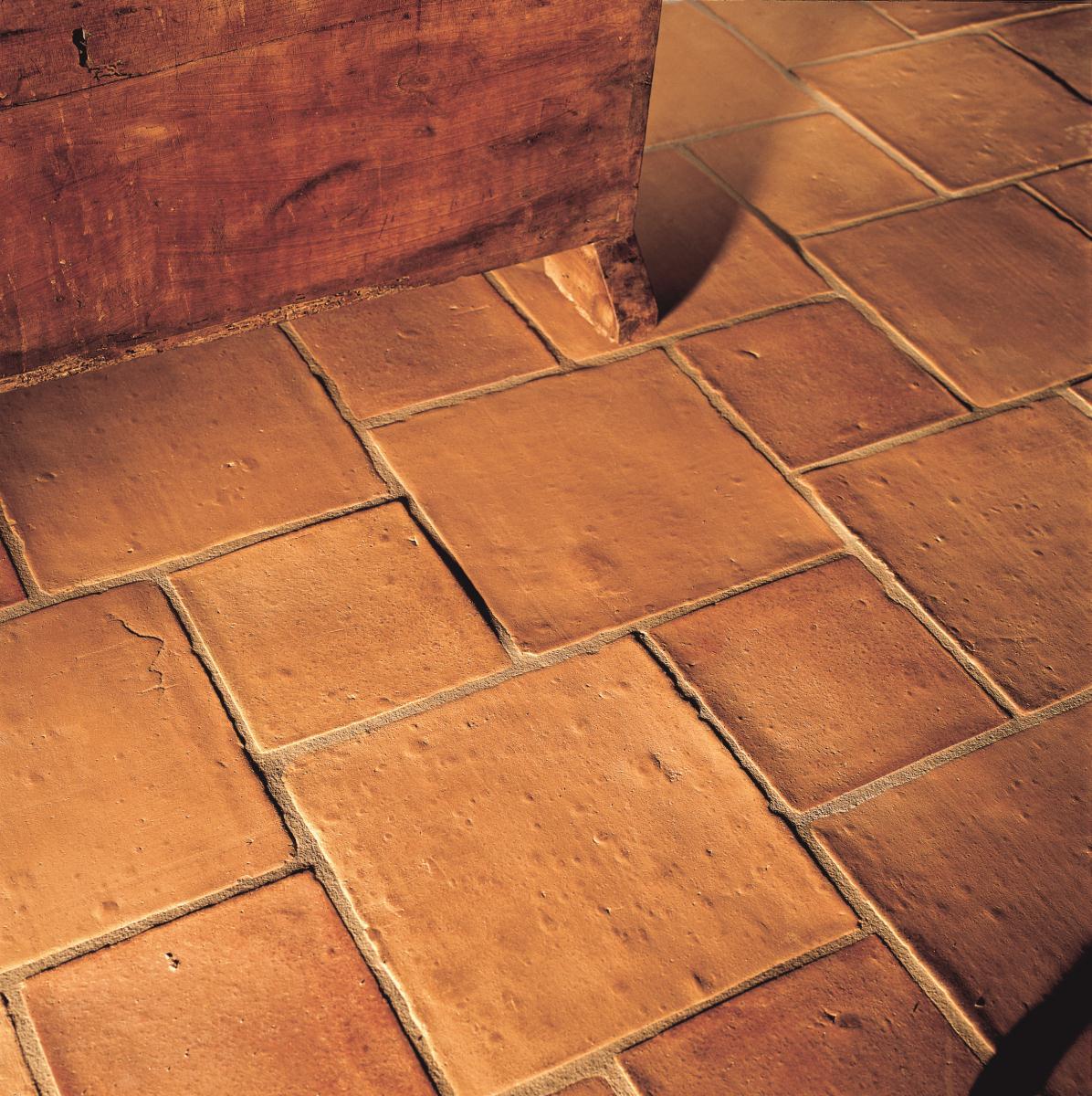 Hand Made Terracotta 20x20 - Image 2