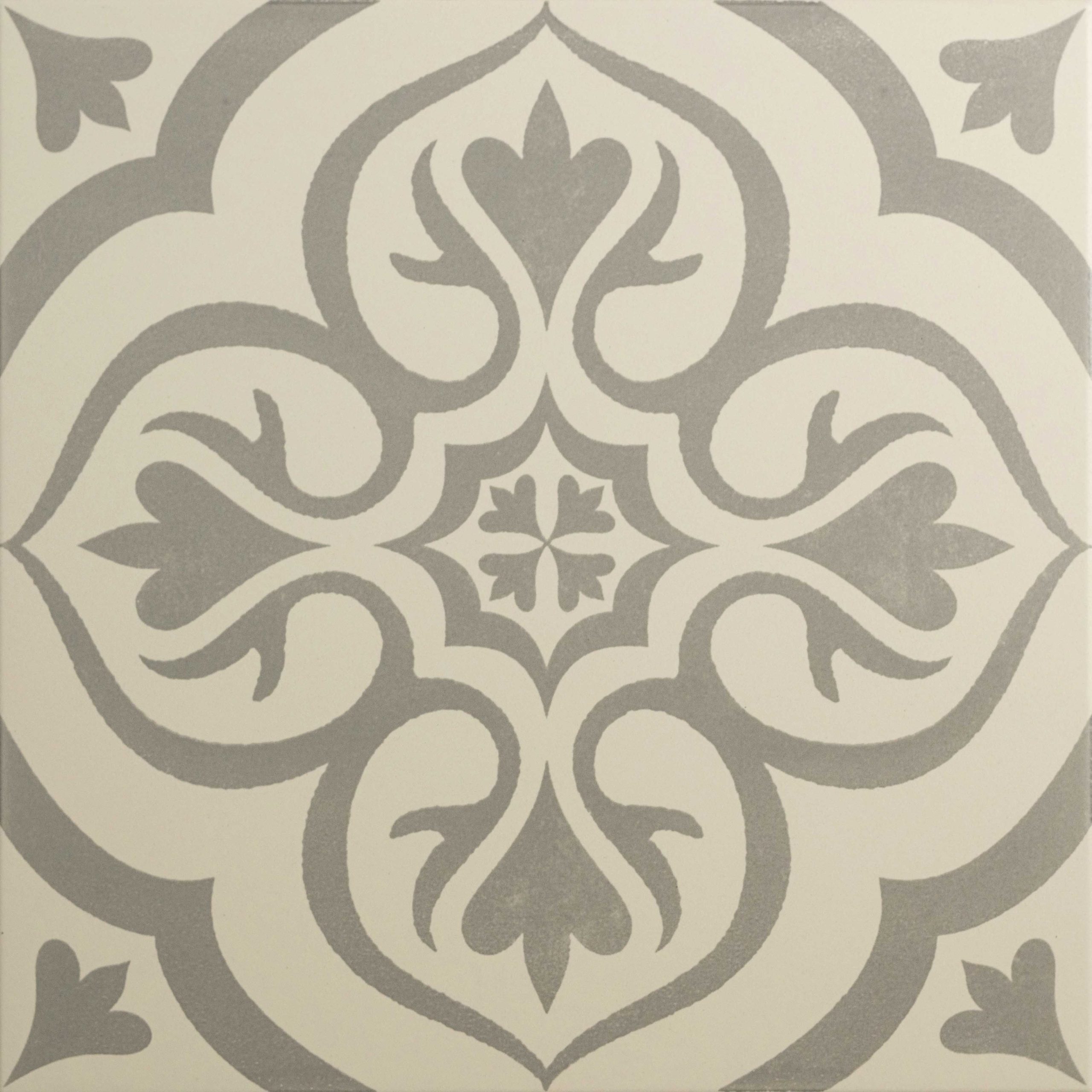 Odyssey - Knightshayes Light Grey on Chalk