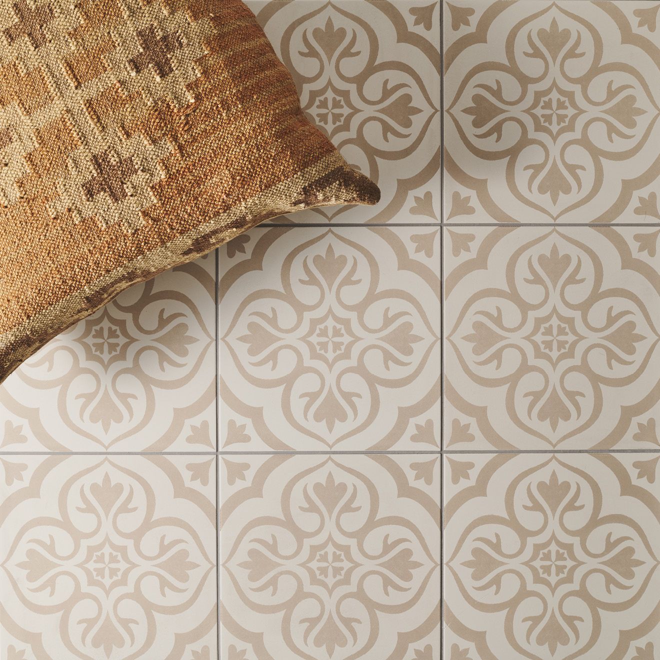 Odyssey - Knightshayes Taupe on Chalk - Image 2