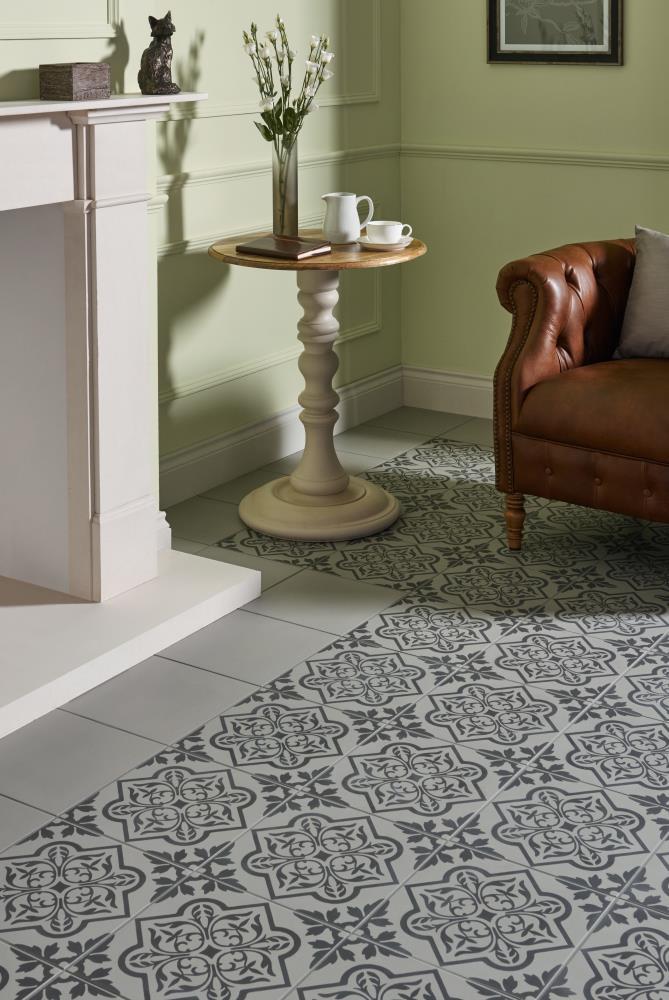Odyssey - Pentillie Light Grey on Chalk - Image 2