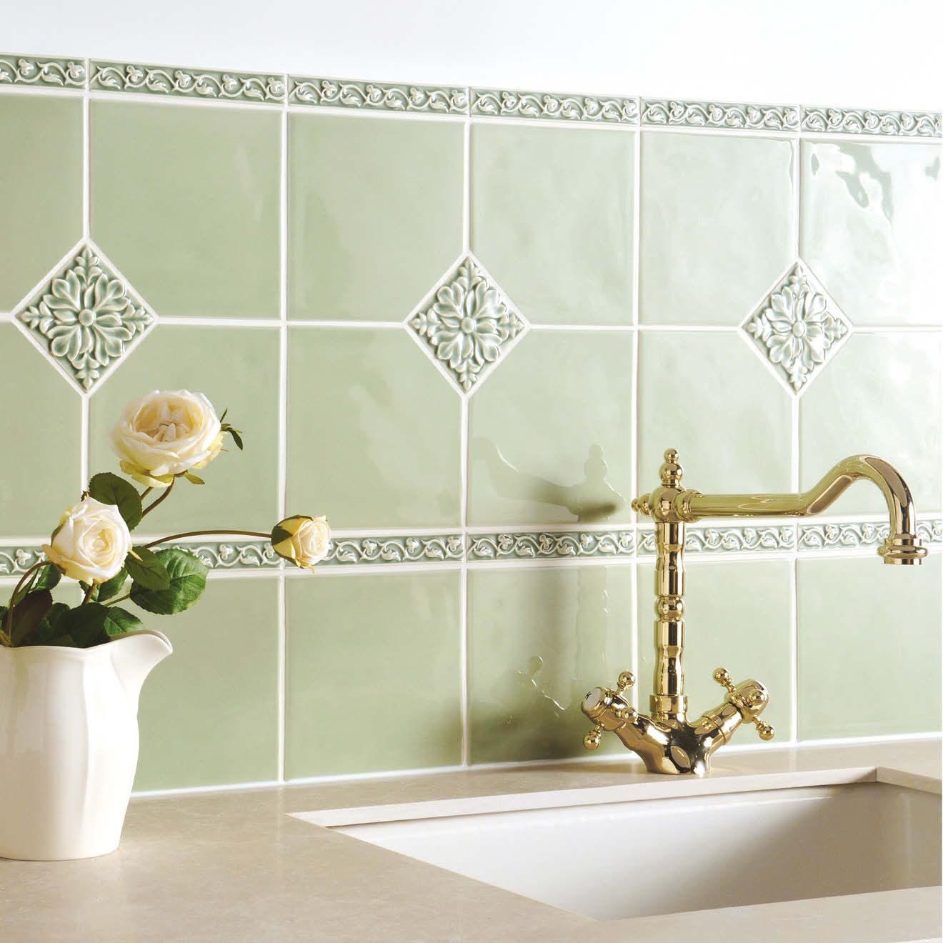 Winchester Artisan Gloss Field Tile - Orford - Image 2