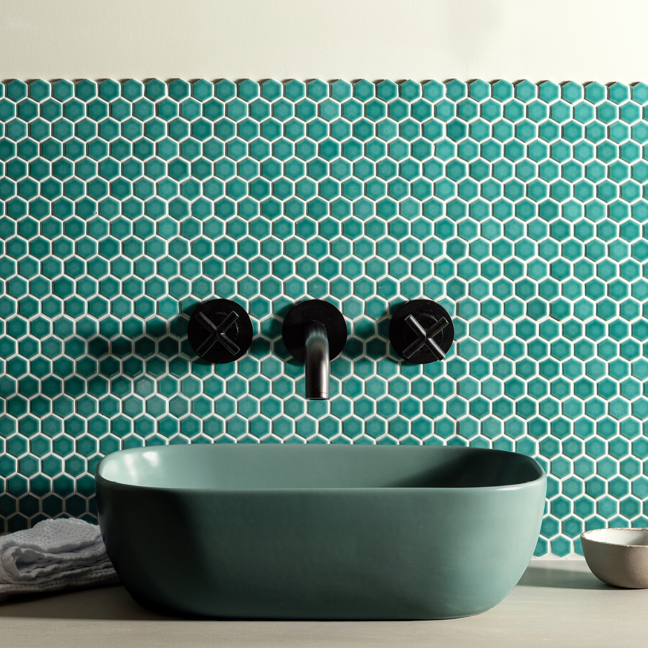 Mini Green Gloss Hexagon IM-0024553 - Tiles of Stow