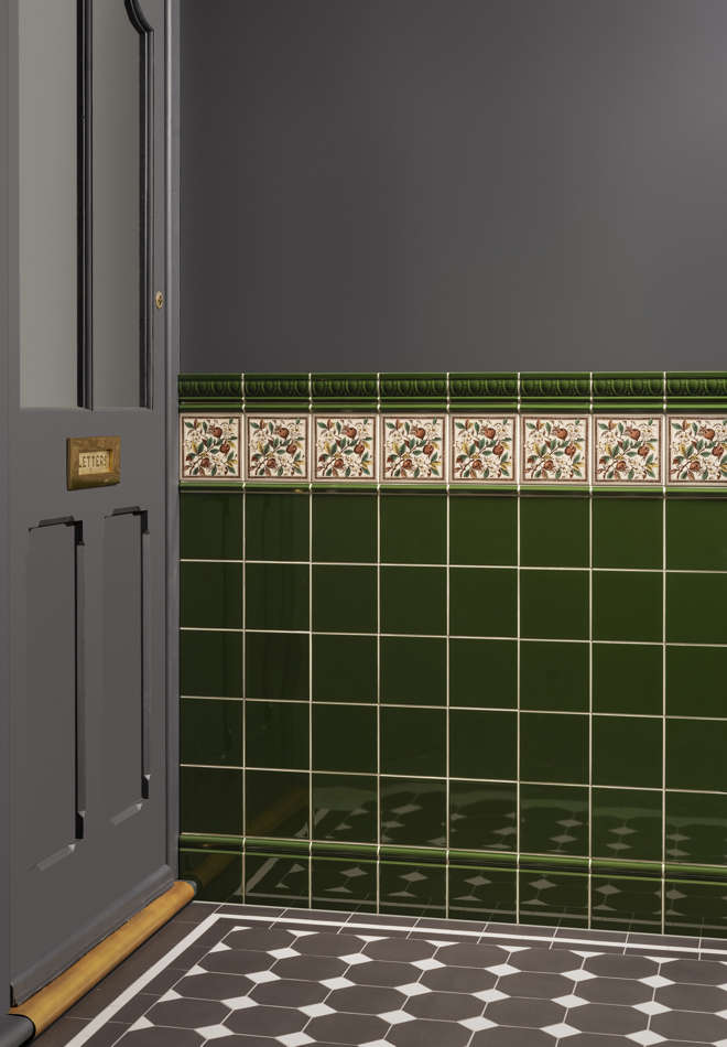 Artworks_Apple-Blossom-IM-0017437-Edwardian-Green-Field-Tiles-Mouldings-with-ChesterField-Black-Dover-White-Victorian-Floor-Tile