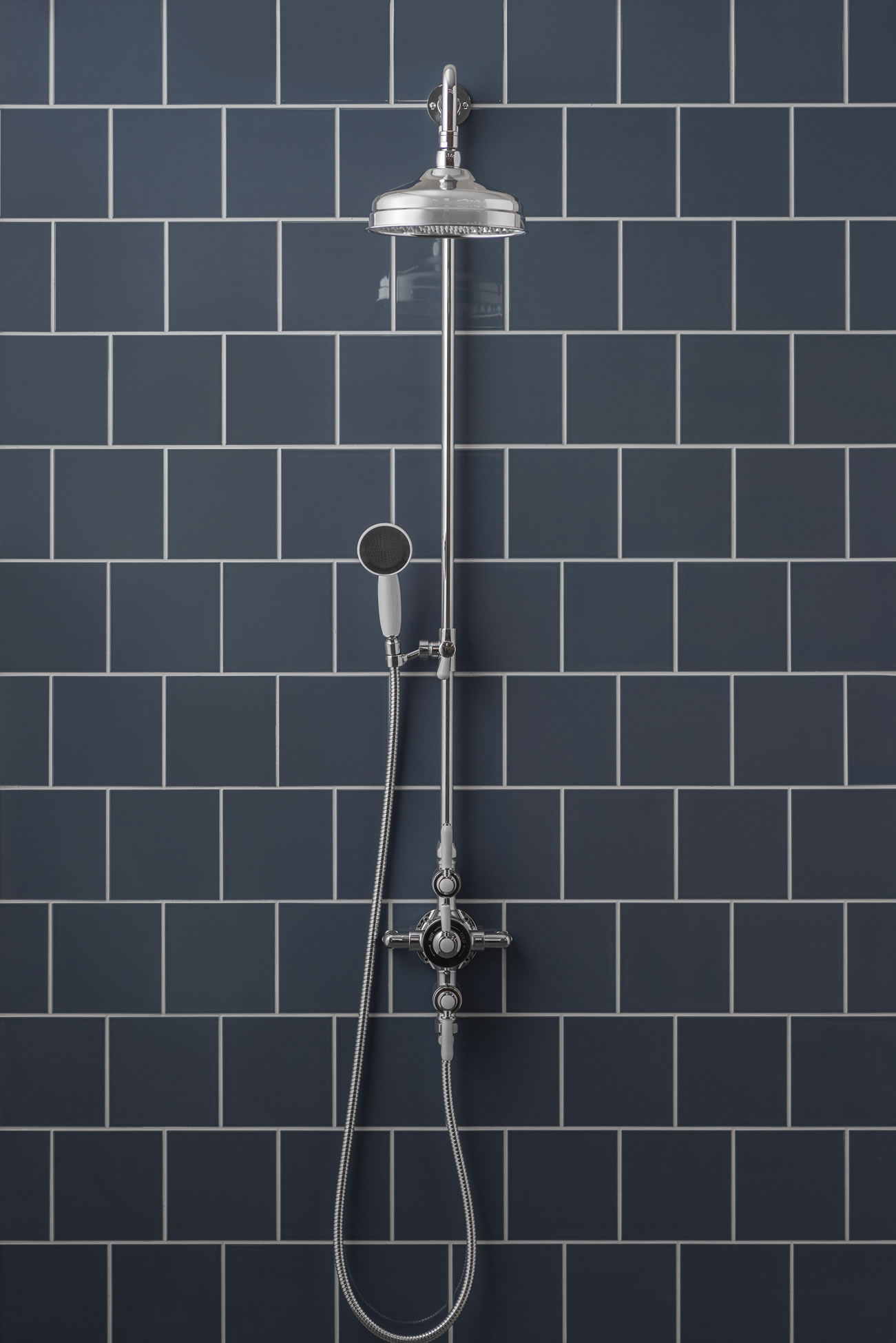 Artworks - Ascot Blue Field Tile - Image 7