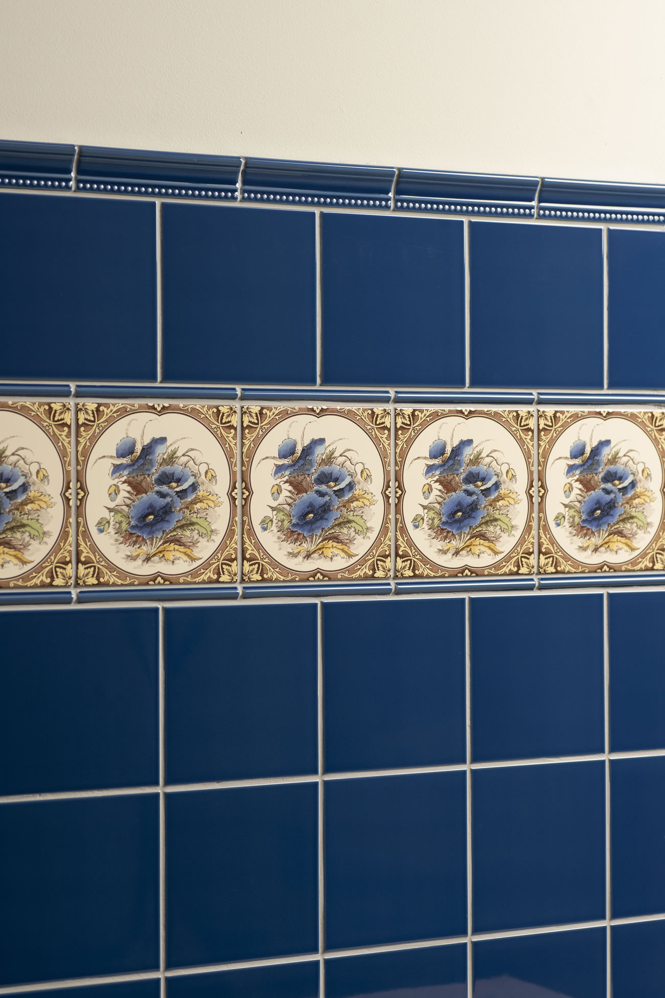Artworks - Windsor Blue Field Tile - Image 2